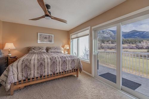 14 - 5054 Riverview Road, Fairmont Hot Springs, BC - Indoor Photo Showing Bedroom