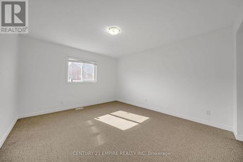 146 Winterberry Boulevard, Thorold, ON - Indoor Photo Showing Other Room