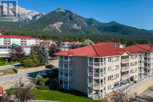 5052 Riverview  Road Unit# 4008B, Fairmont Hot Springs, BC - Outdoor With Balcony With View