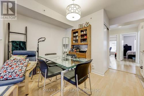679 - 3 Everson Drive, Toronto, ON - Indoor Photo Showing Other Room