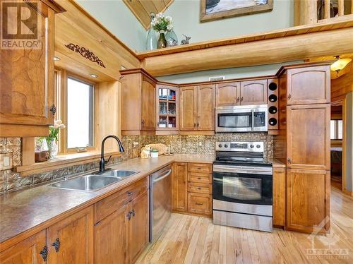 105 Acton Drive, Montague, ON - Indoor Photo Showing Kitchen With Double Sink