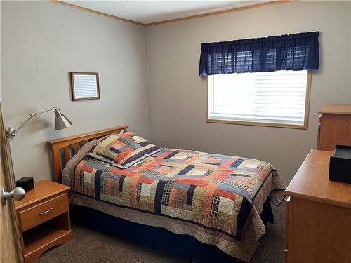 103 Goldfinch Crescent, Brandon, MB - Indoor Photo Showing Bedroom