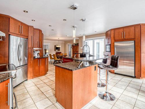 Cuisine - 1588 Boul. Raymond, Mascouche, QC - Indoor Photo Showing Kitchen With Upgraded Kitchen
