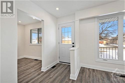 752 Dickens Avenue Unit#A, Ottawa, ON - Indoor Photo Showing Other Room