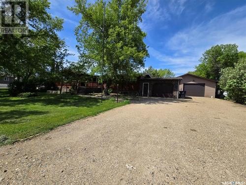 105 Carrol Street, Lampman, SK - Outdoor