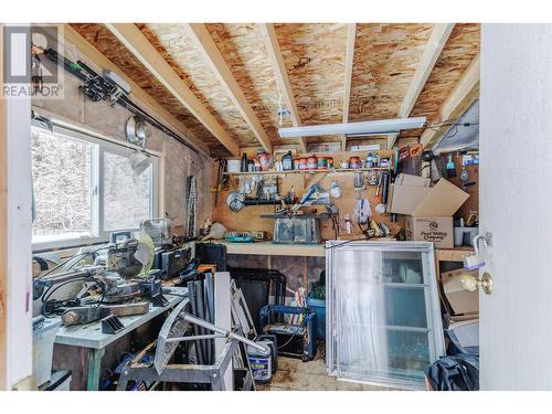 6846 Fawn Creek Road, Lone Butte, BC - Indoor Photo Showing Other Room