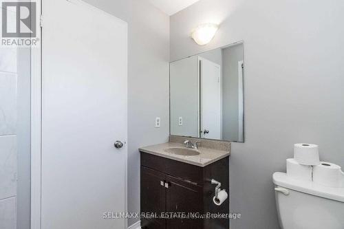 130 Toba Crescent, Brampton, ON - Indoor Photo Showing Bathroom