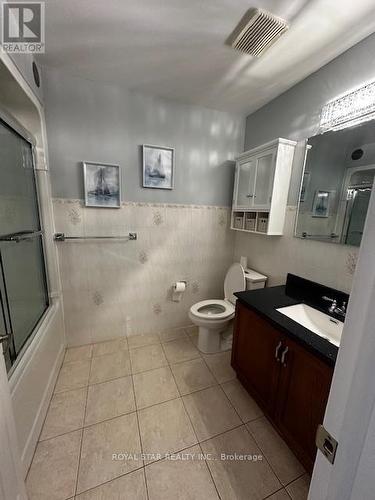 150 Burlington Street E, Hamilton, ON - Indoor Photo Showing Bathroom