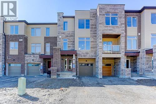 124 Solstice Circle, Newmarket, ON - Outdoor With Facade