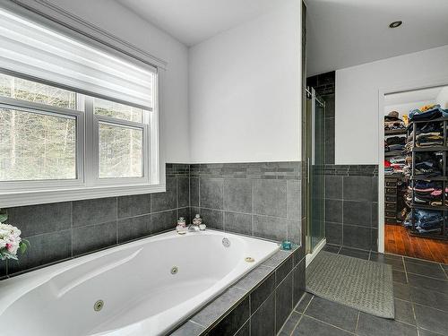Ensuite bathroom - 141 Ch. Bélisle, Morin-Heights, QC - Indoor Photo Showing Bathroom