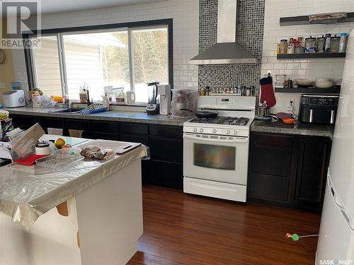 540 13Th Street Nw, Prince Albert, SK - Indoor Photo Showing Kitchen With Double Sink