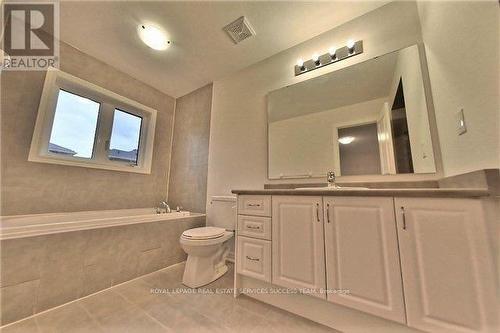 473 George Ryan Avenue, Oakville, ON - Indoor Photo Showing Bathroom