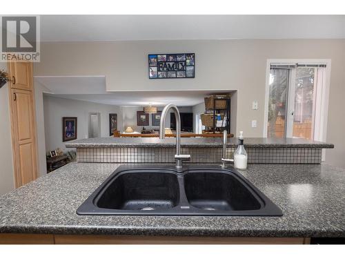 608 Glenmeadows Road, Kelowna, BC - Indoor Photo Showing Kitchen With Double Sink