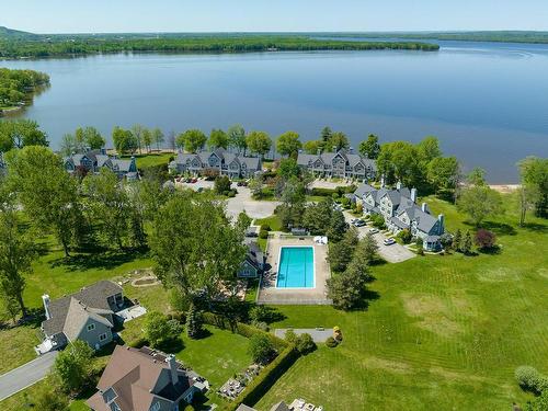Photo aÃ©rienne - 22 Ch. Du Hudson Club, Rigaud, QC - Outdoor With Body Of Water With View