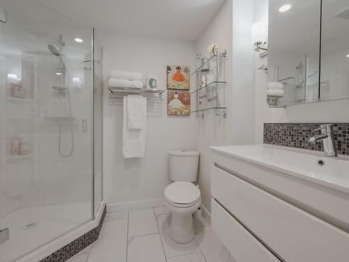 Salle de bains - 22 Ch. Du Hudson Club, Rigaud, QC - Indoor Photo Showing Bathroom