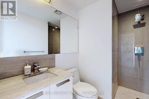 #804 -28 Wellesley St E, Toronto, ON - Indoor Photo Showing Bathroom