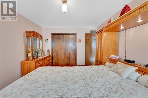 3371 County Road 20, Amherstburg, ON - Indoor Photo Showing Bedroom