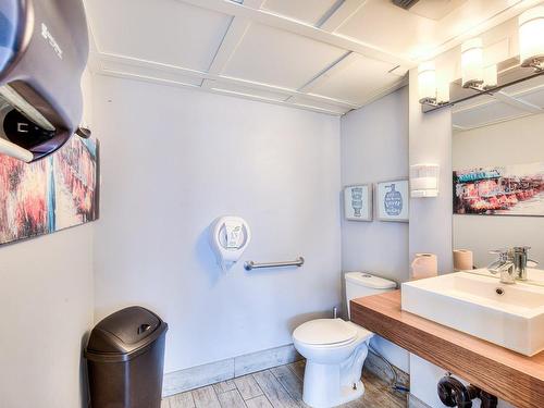 Salle de bains - 6625  - 6627 Rue De Marseille, Montréal (Mercier/Hochelaga-Maisonneuve), QC - Indoor Photo Showing Bathroom