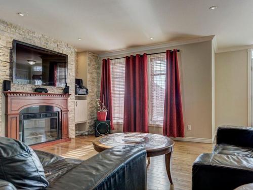 Salon - 1430 Rue Des Appalaches, Thetford Mines, QC - Indoor Photo Showing Living Room With Fireplace