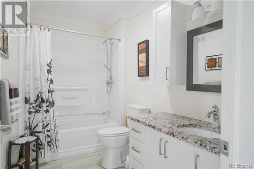 79 Vanier Street, Campbellton, NB - Indoor Photo Showing Bathroom