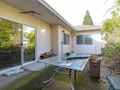 2174 Henry Ave, Sidney, BC - Outdoor With Exterior