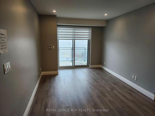 810-58 Lakeside Terr S, Barrie, ON - Indoor Photo Showing Other Room