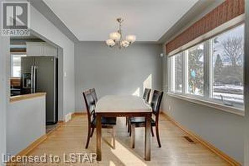 491 Lawson Road, London, ON - Indoor Photo Showing Dining Room