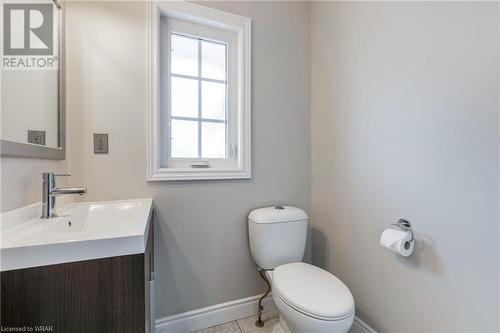 86 Santa Maria Drive, Cambridge, ON - Indoor Photo Showing Bathroom