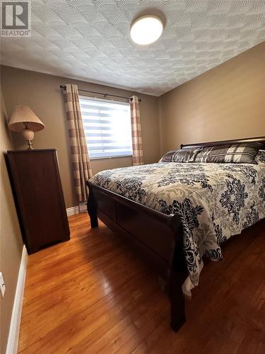 408 Creston Boulevard, Creston South, NL - Indoor Photo Showing Bedroom