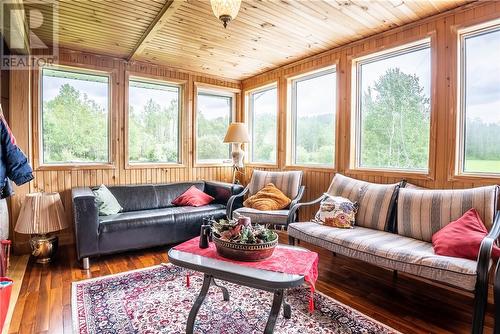 7342 Highway 535 N, Hagar, ON - Indoor Photo Showing Living Room