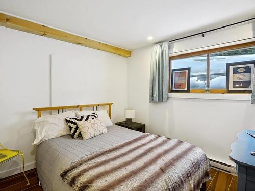 Chambre Ã Â coucher - 185 305E Avenue, Saint-Hippolyte, QC - Indoor Photo Showing Bedroom