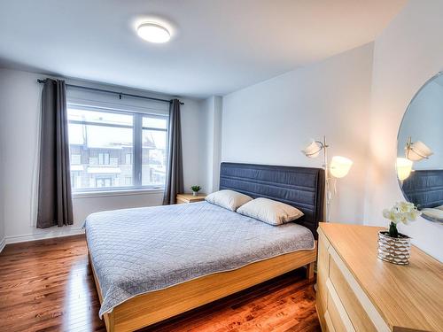 Master bedroom - 4768Z Rue Vittorio-Fiorucci, Montréal (Saint-Laurent), QC - Indoor Photo Showing Bedroom