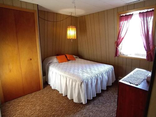 Bedroom - 252 4E Avenue, Saint-Paul-De-Montminy, QC - Indoor Photo Showing Bedroom