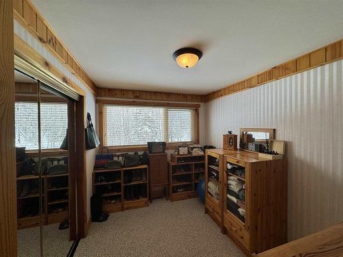 355 White Moose Road, Sioux Narrows, ON - Indoor