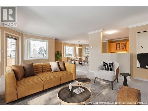 3850 Brown Road Unit# 102, West Kelowna, BC - Indoor Photo Showing Living Room With Fireplace