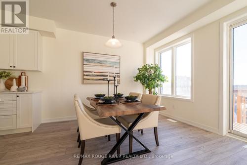 #37 -160 Densmore Rd, Cobourg, ON - Indoor Photo Showing Dining Room