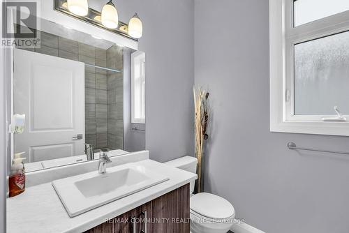 2 Lillys Crt, Cramahe, ON - Indoor Photo Showing Bathroom
