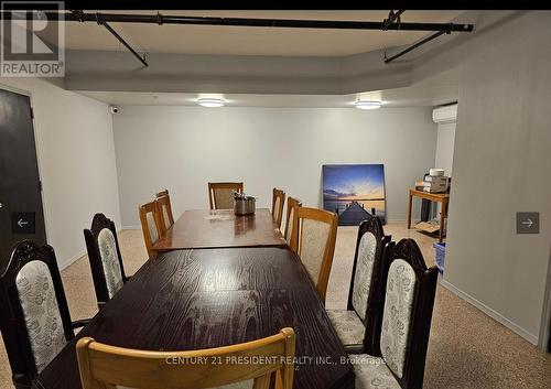 #17 -15 Albright Rd, Hamilton, ON - Indoor Photo Showing Dining Room