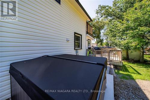 248 Lincoln Road W, Fort Erie, ON - Outdoor With Exterior