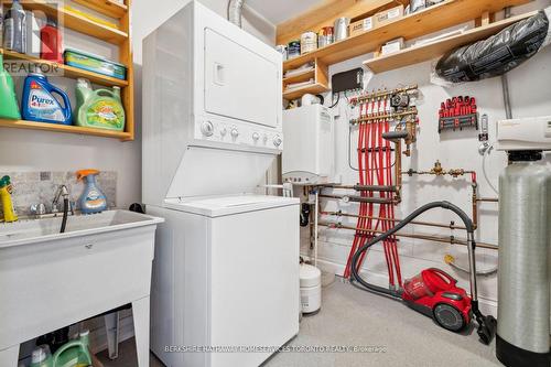 7304 Glen Ellen Drive, Ramara, ON - Indoor Photo Showing Laundry Room