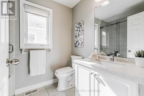 3301 Stalybridge Dr, Oakville, ON - Indoor Photo Showing Bathroom
