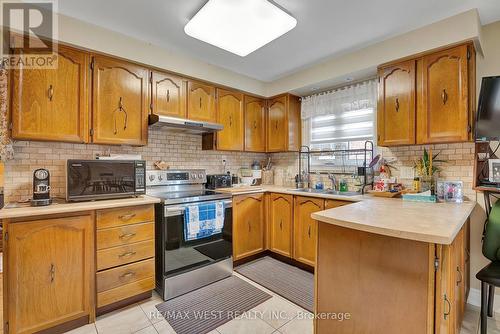 167 Arleta Ave, Toronto, ON - Indoor Photo Showing Kitchen With Double Sink