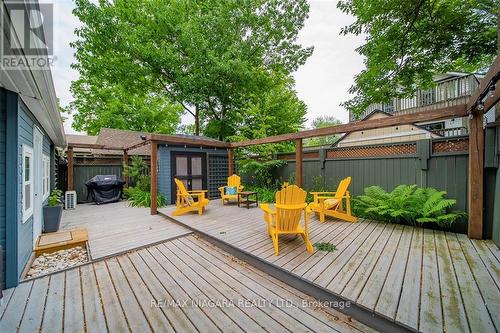 343 Cambridge Rd W, Fort Erie, ON - Outdoor With Deck Patio Veranda With Exterior