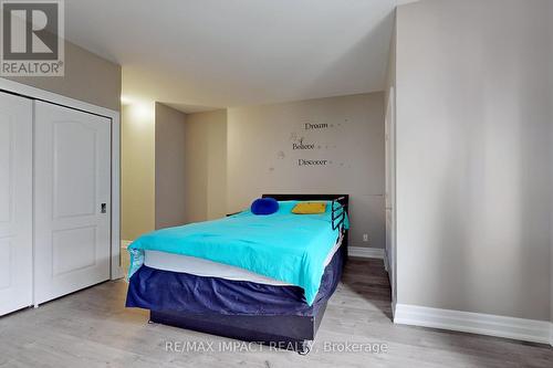 1001 - 44 Bond Street W, Oshawa, ON - Indoor Photo Showing Bedroom