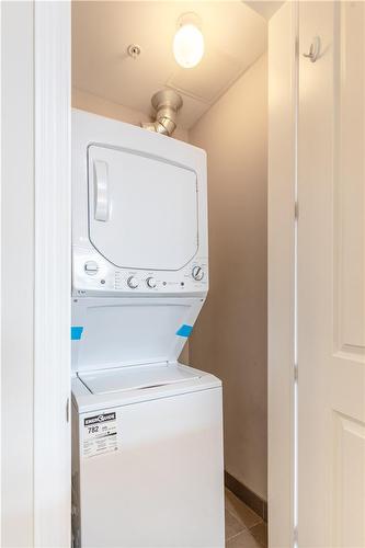 457 Plains Road E|Unit #107, Burlington, ON - Indoor Photo Showing Laundry Room