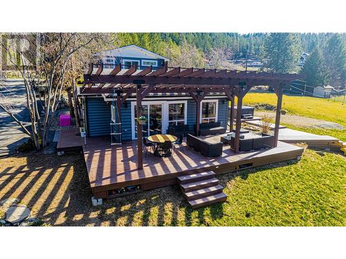 5555 Stubbs Road, Lake Country, BC - Outdoor With Deck Patio Veranda