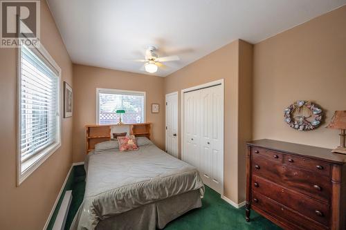 108 4Th Street, Kaleden, BC - Indoor Photo Showing Bedroom