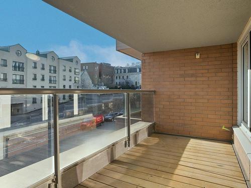 Balcony - 303-355 Rue Berri, Montréal (Ville-Marie), QC - Outdoor With Exterior