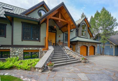 4794 Holland Creek Ridge Road, Windermere, BC - Outdoor With Facade