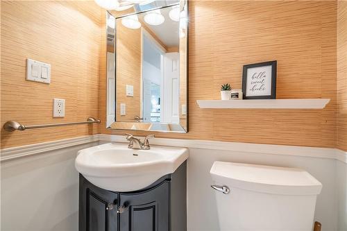 415 Locust Street|Unit #303, Burlington, ON - Indoor Photo Showing Bathroom